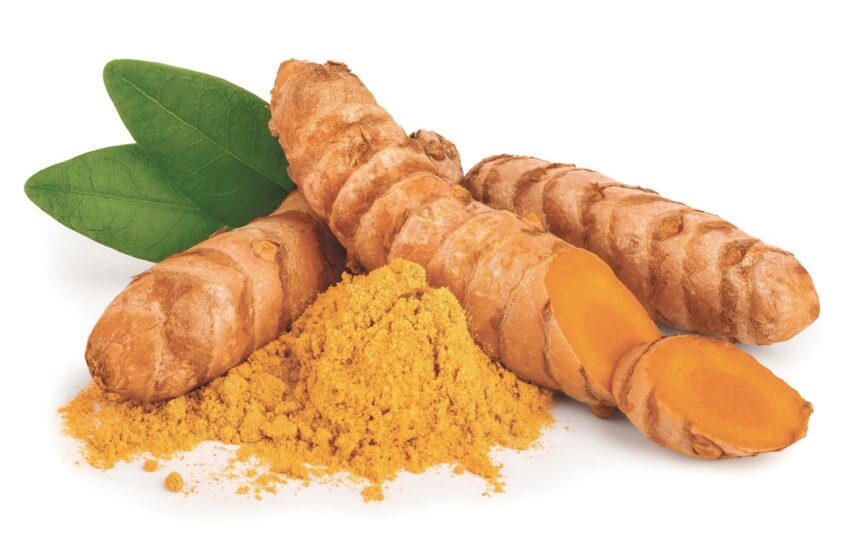 How Turmeric Complements Raw Fruits