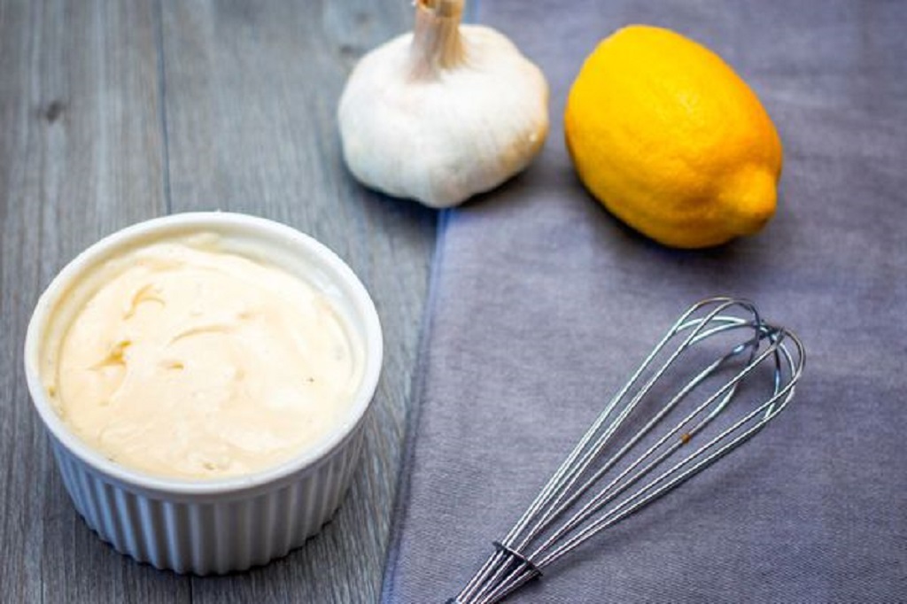 Is Mayonnaise Made with Egg Whites or Egg Yolks? 
