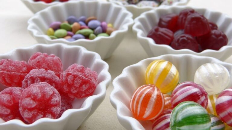 How to Freeze Dry Candy: A Sweet Adventure in Preservation