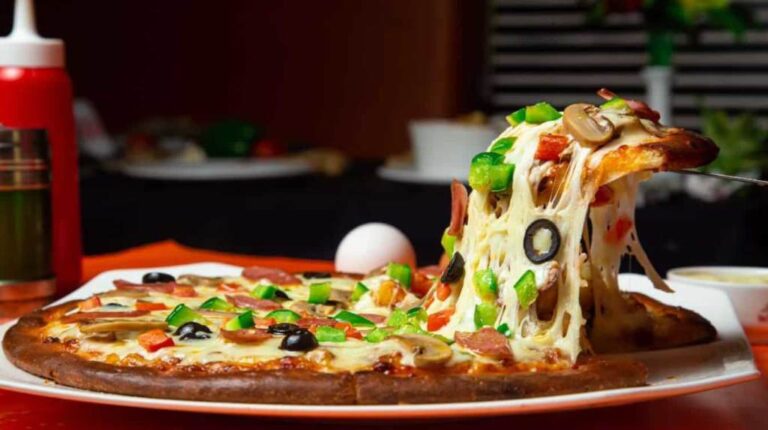 Subway Pizza: Unveiling the Calorie Count