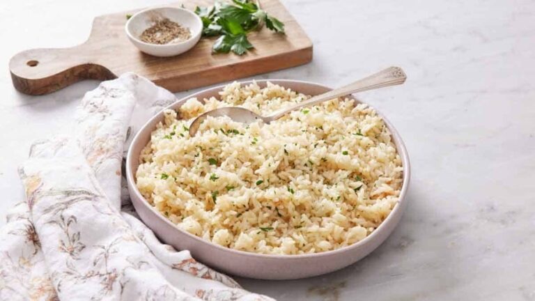 The Best Greek Rice Pilaf Recipe: Authentic & Flavorful