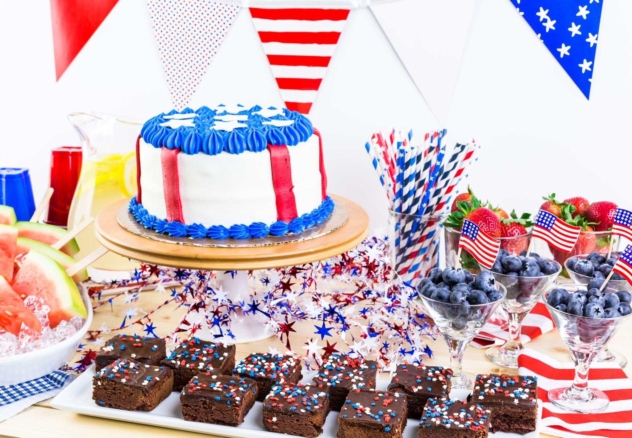 Celebrate 4th of July with a stunning Red, White & Blue Berry Trifle! Follow our easy step-by-step recipe for the ultimate festive Independence Day dessert.